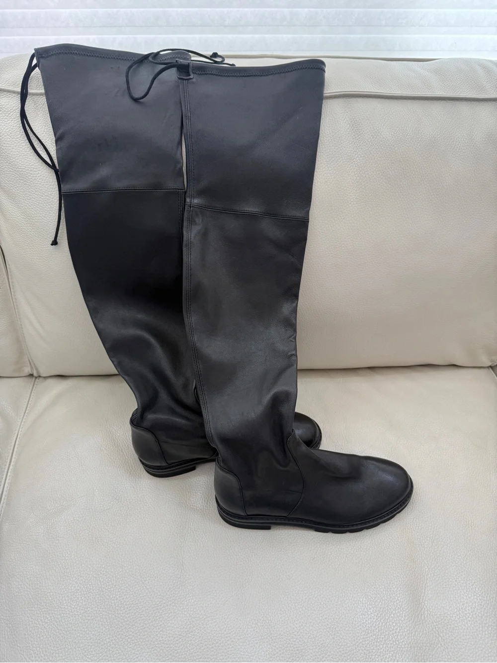 STUART WEITZMAN LOWLAND OVER-THE-KNEE BOOT in BLACK STRETCH LEATHER / SIZE 6